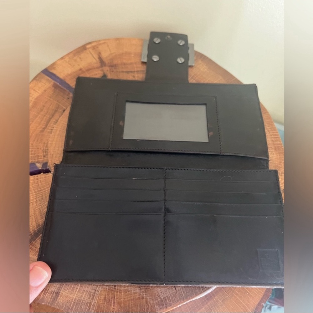 Fendi Wallet - Picture 2 of 6